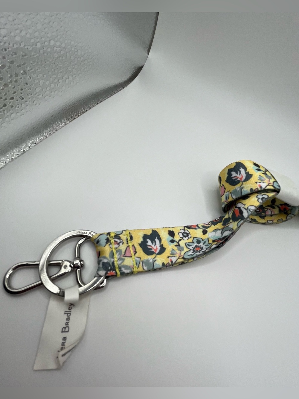 NEW Vera Bradley SUNNY GARDEN WIDE Lanyard Badge And Keys Holder Yellow